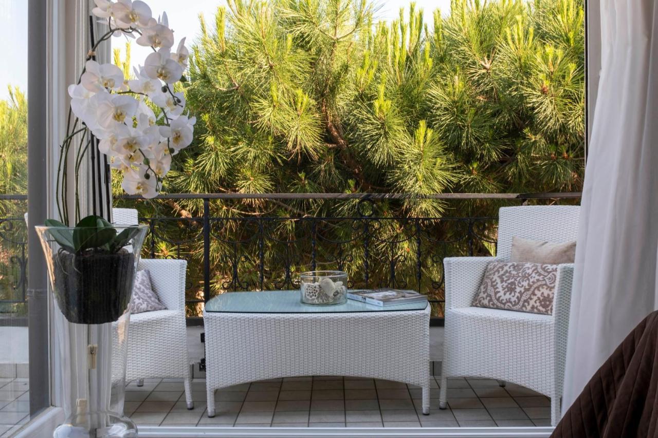 Mira Mare Sea Hotel Cervia Exterior photo